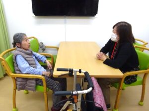 コンフォート大東　ボランティア　～ 傾聴の会 えがお ～