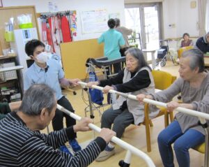 コンフォート門真　ボール遊び・リハビリ