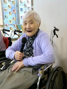 青蓮荘　カラオケクラブ